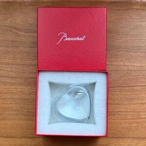 Baccarat Crystal Heart in Gift Box